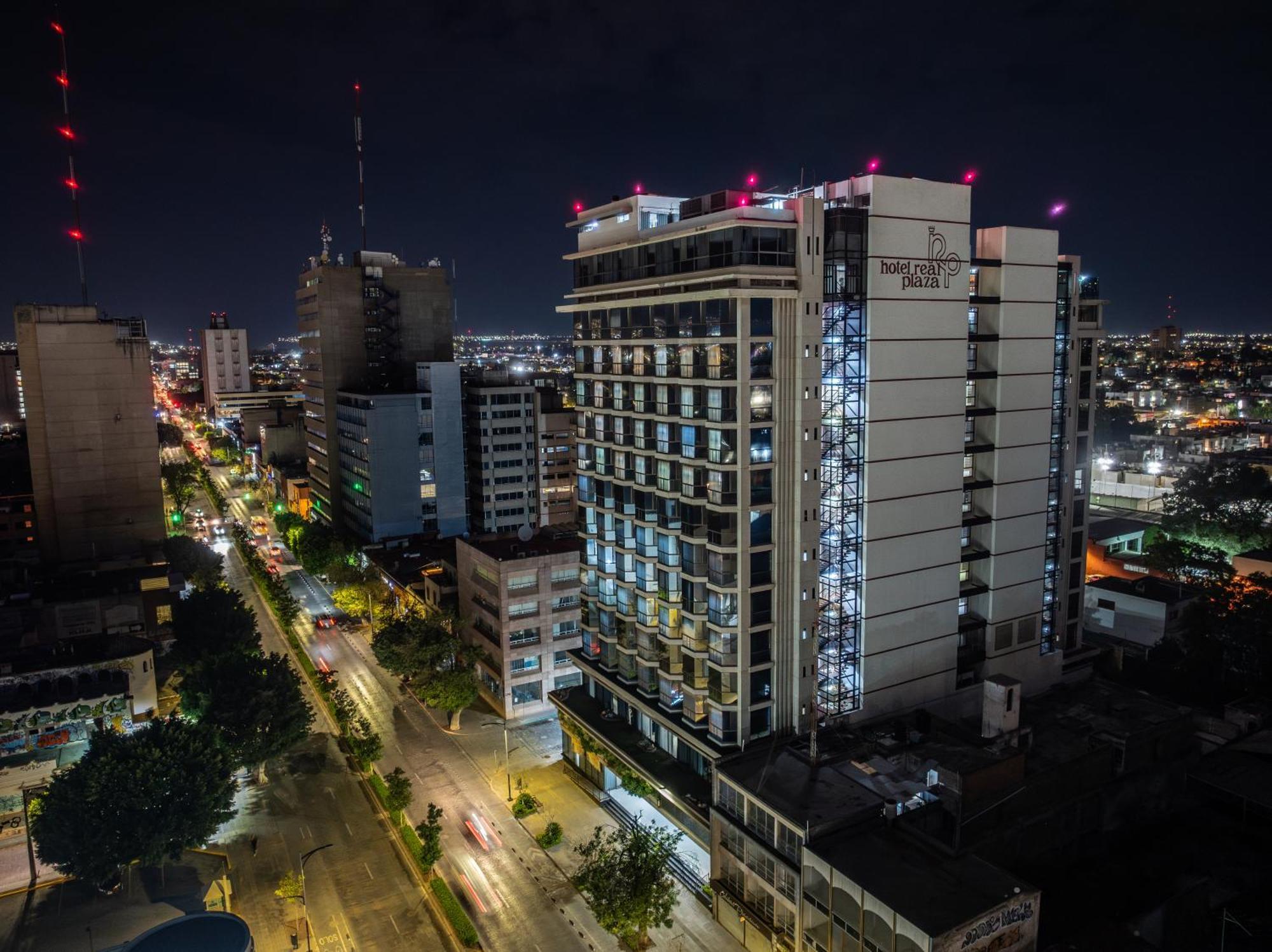 Hotel Real Plaza San Luis Potosi Exterior photo